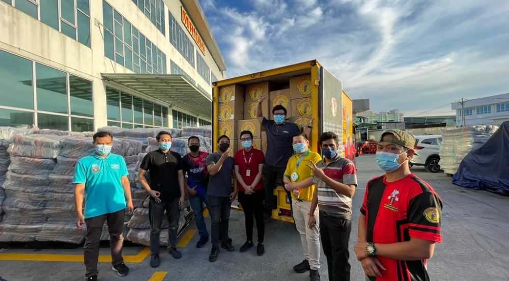MR.DIY CSR: Medical Awareness Camp Outreach (MACO)