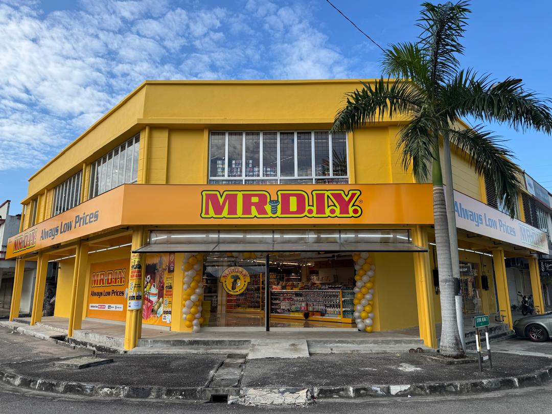 1346th Store Grand Opening Event at Taman Seri Delima, Bukit Mertajam