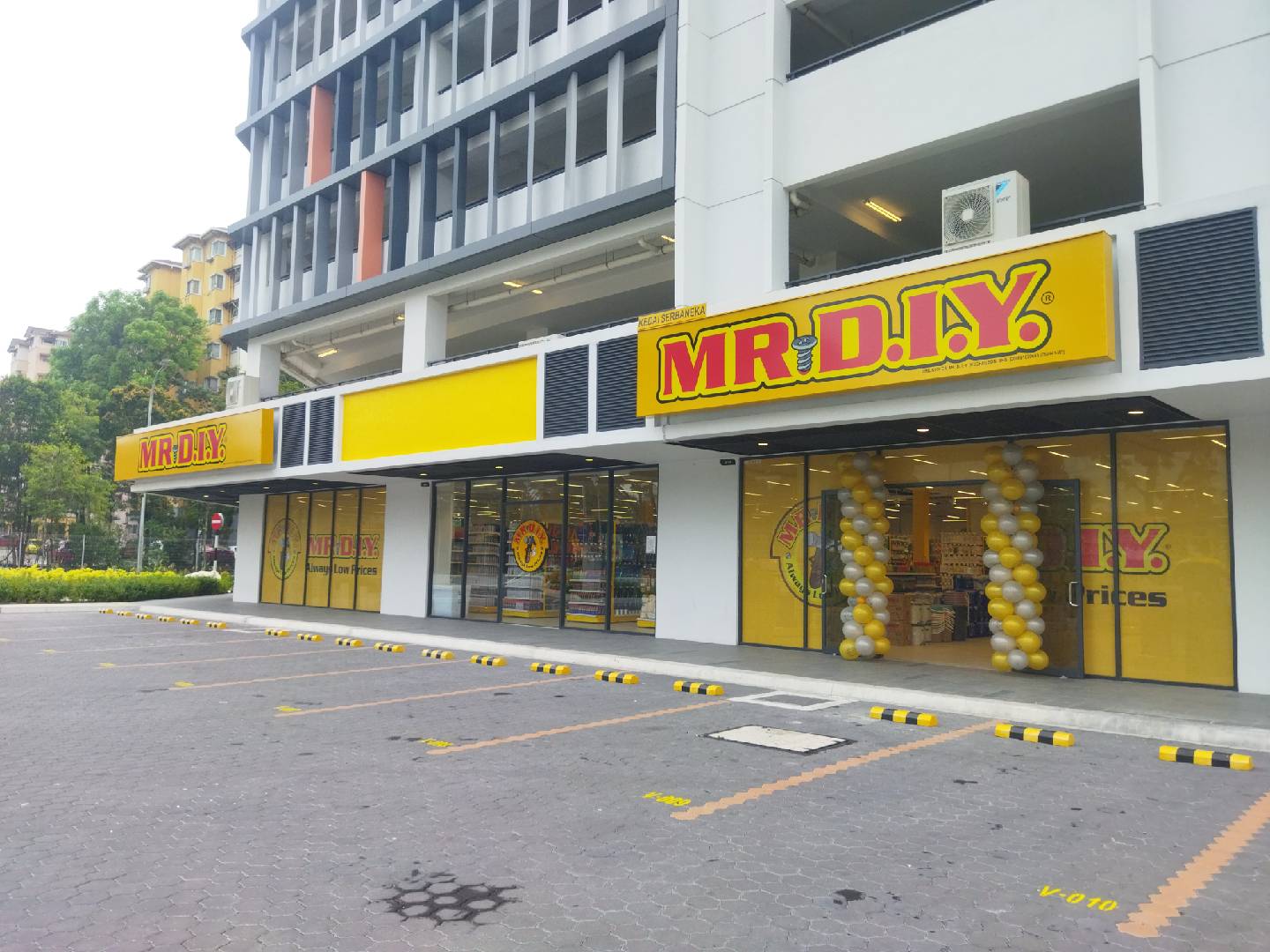 1491st Grand Opening Event at Sunway D'Hill, Kota Damansara, Petaling Jaya, Selangor