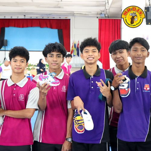 MR.DIY CSR: Upcycling @SMK Puncak Alam