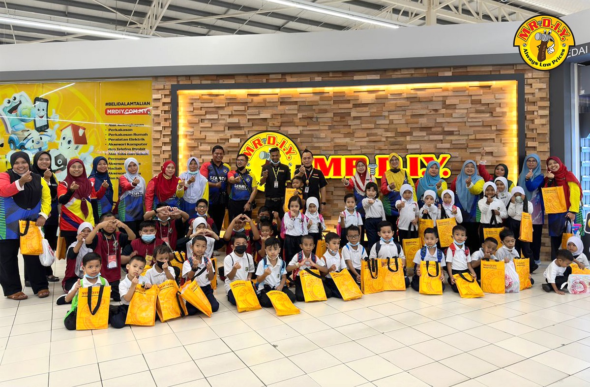 MR.DIY CSR: Gifts for Special Needs Children and Preschoolers