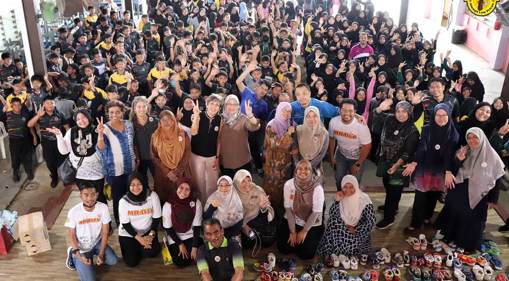 MR.DIY CSR: CSR Program Walk With Style (Kodiang, Kedah)