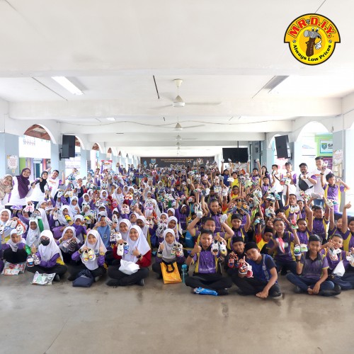 MR.DIY CSR: Upcycling @ SK Sijangkang Jaya