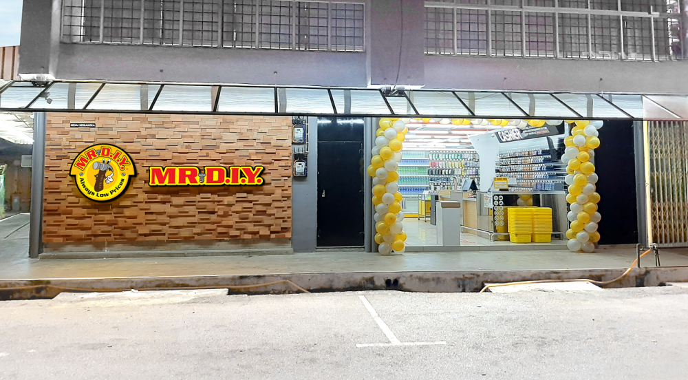 703rd Store Opening at Kompleks Perniagaan Masjid Tanah, Melaka