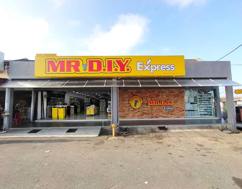 995th Store Opening at Taman Tenang Jaya, Tenang Station, Segamat