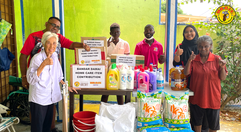 MR.DIY CSR: Bandar Damai Home Care - Item Contribution