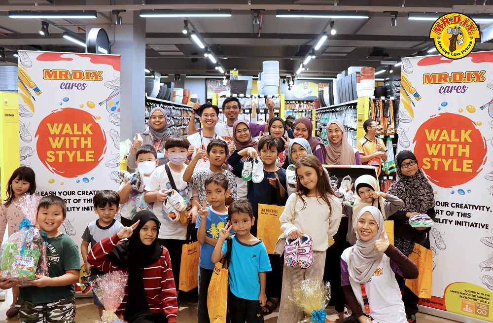 MR.DIY CSR: Walk With Style: MR.DIY Plus Midvalley Megamall
