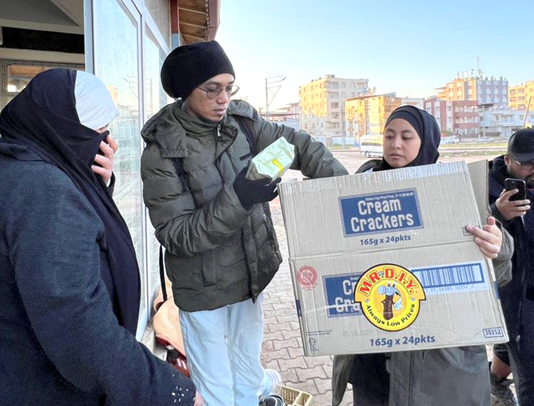 MR.DIY CSR: MR.DIY Sends Aid to Earthquake Victims in Türkiye