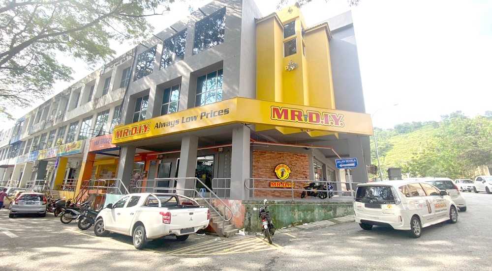 954th Store Opening at Taman Gasing Indah, Petaling Jaya