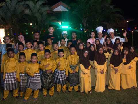 Raya CSR 2019 at Rumah Kasih Harmoni