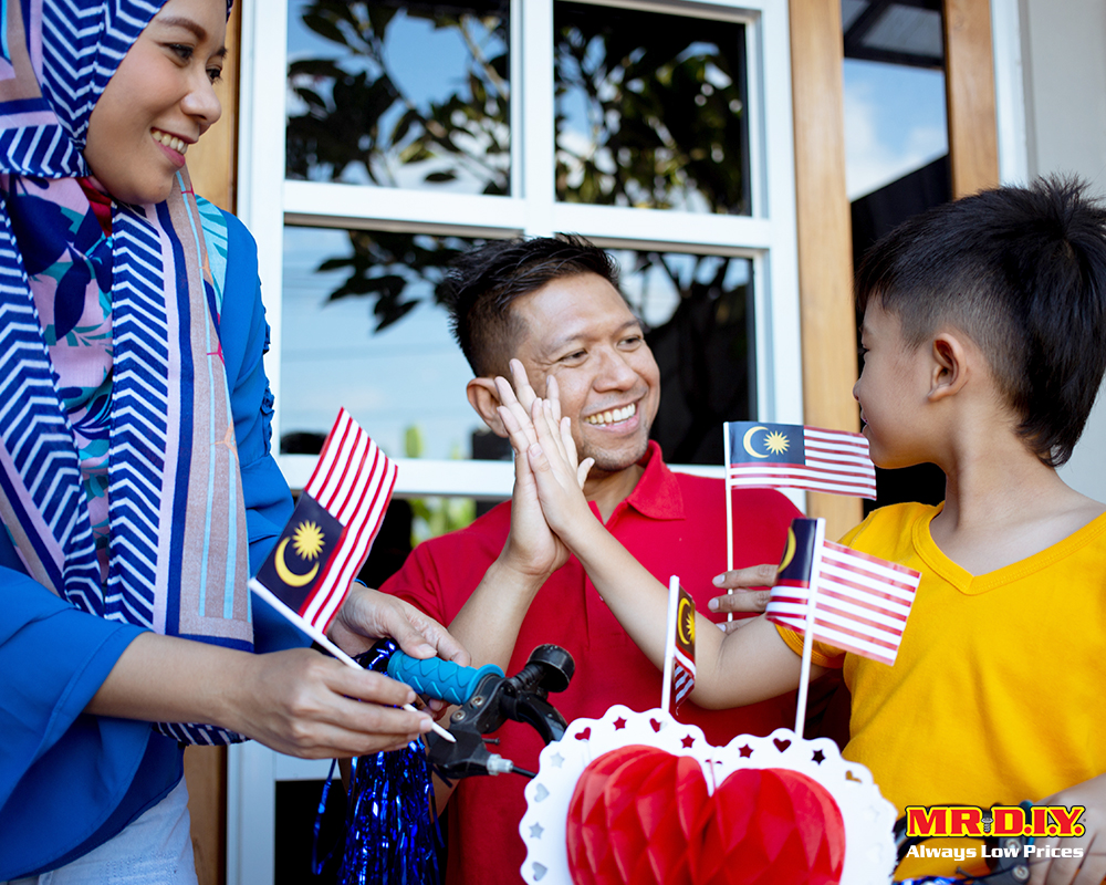 Ideas to Display Your Merdeka Flags