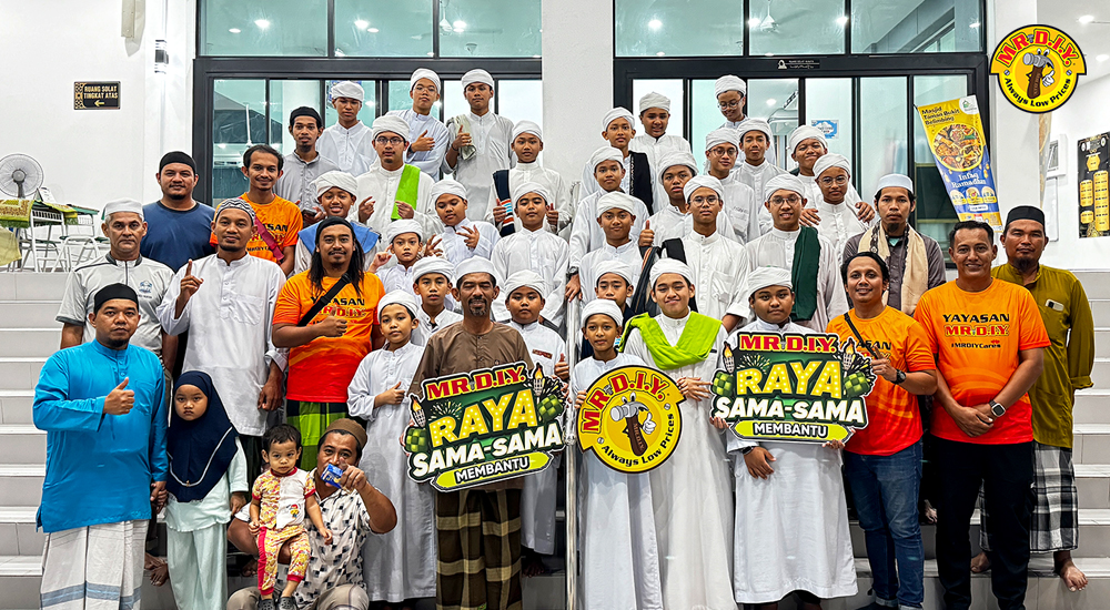 MR D.I.Y. CSR: Breakfast at Masjid Bukit Belimbing