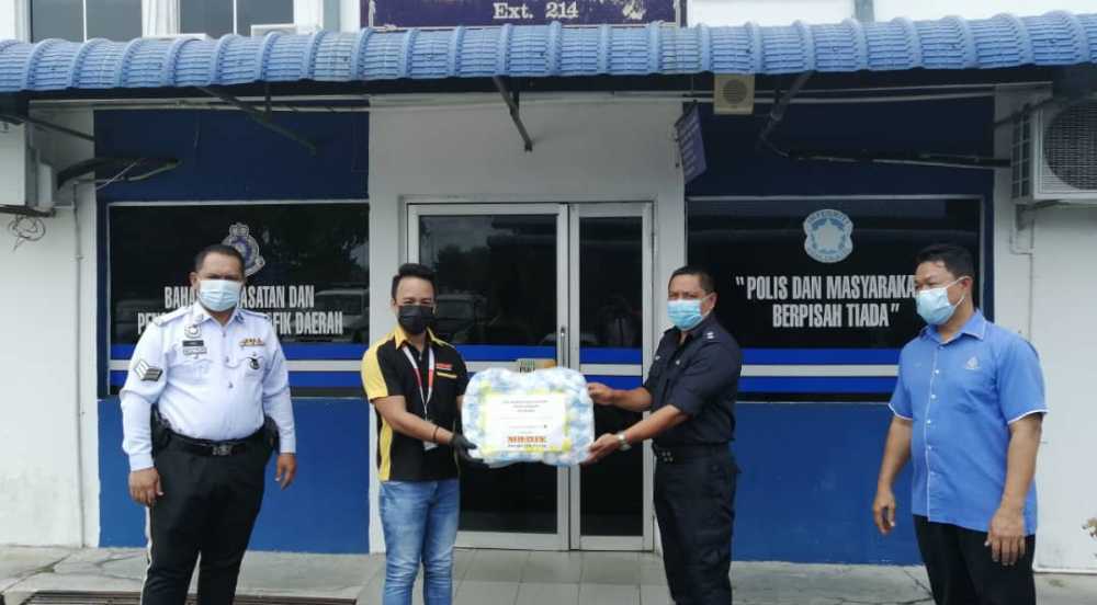 MR.DIY COVID-19 CSR: Ibu Pejabat Polis (Selangor)