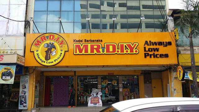 11th Store Opening at Taiping