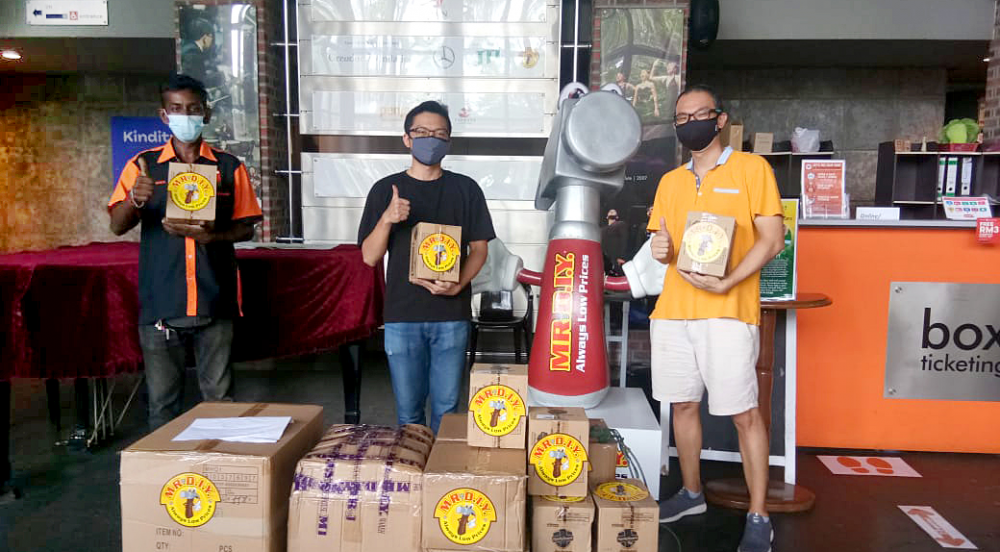 MR.DIY CSR: MR.DIY x Kuala Lumpur Performance Arts Centre (klpac)