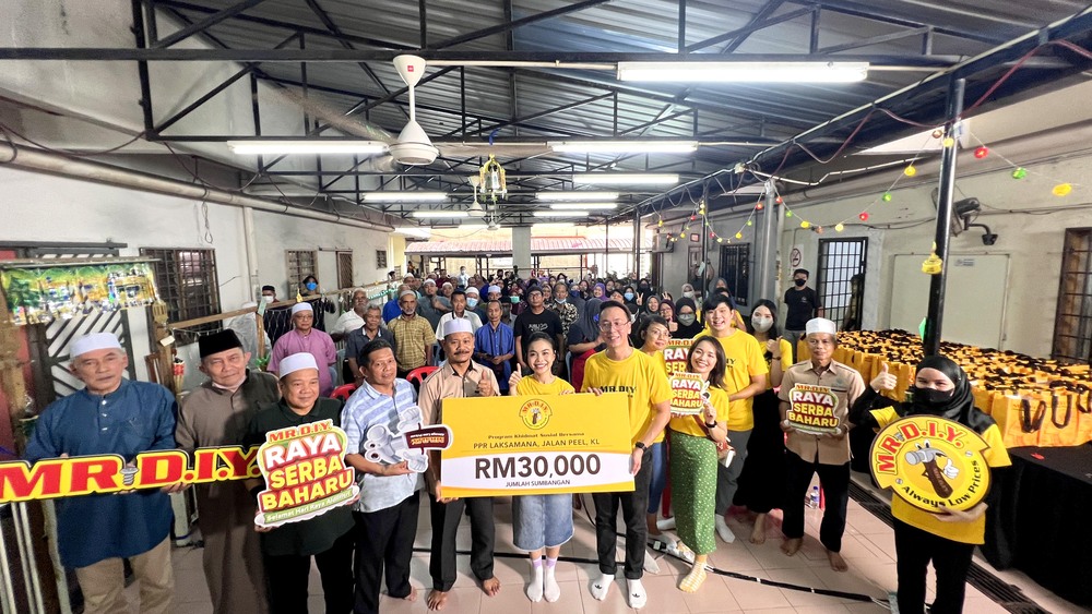 PPR Laksamana residents celebrate 'Raya Serba Baharu'