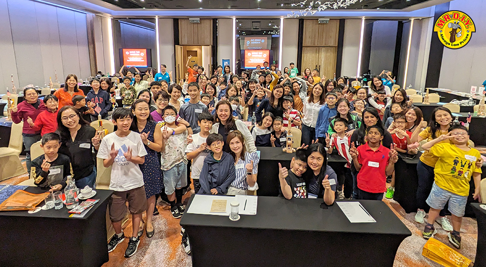 MR.DIY CSR: Items Contribution - Focus On The Family