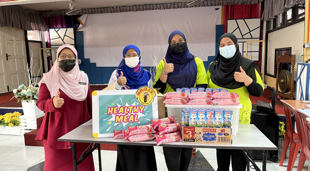 MR.DIY CSR: School Aid Program - Healthy Meal