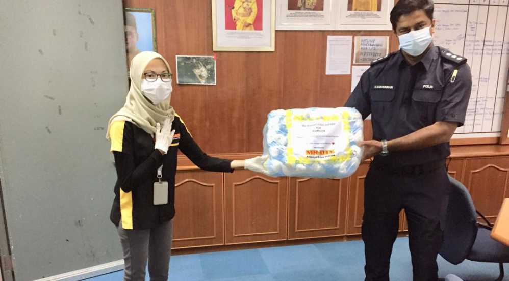 MR.DIY COVID-19 CSR: Ibu Pejabat Polis (Negeri Sembilan)