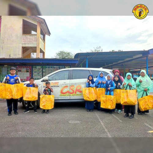 MR.DIY CSR: Back To School SK. Payoh, Terengganu