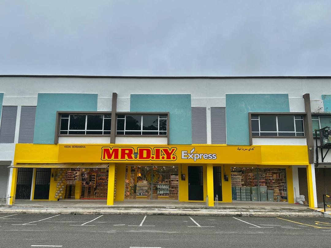 1380th Store Grand Opening Event at Taman Damak Utama, Jerantut Pahang
