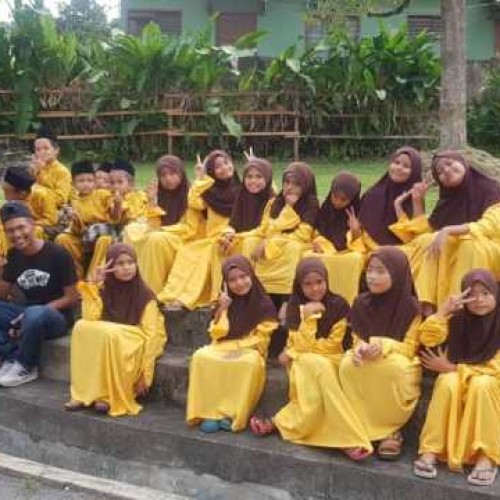 Raya CSR Commercial Rumah Kasih Harmoni 2019