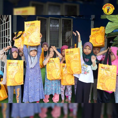MR.DIY CSR: Back To School Rumah Nur Sakinah