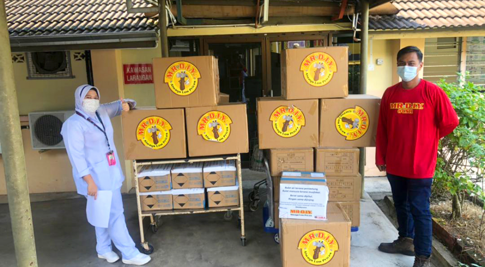 MR.DIY COVID-19 CSR: MR.DIY x Malaysian Relief Agency (MRA) PPEs to Perlis