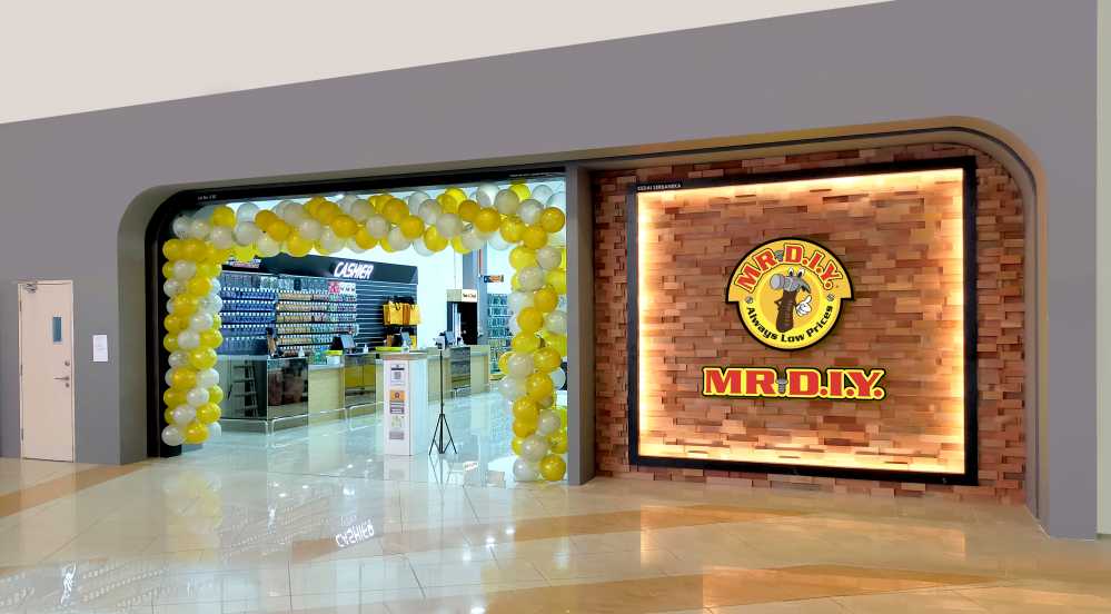 786th Store Opening at AEON Mall Bukit Indah