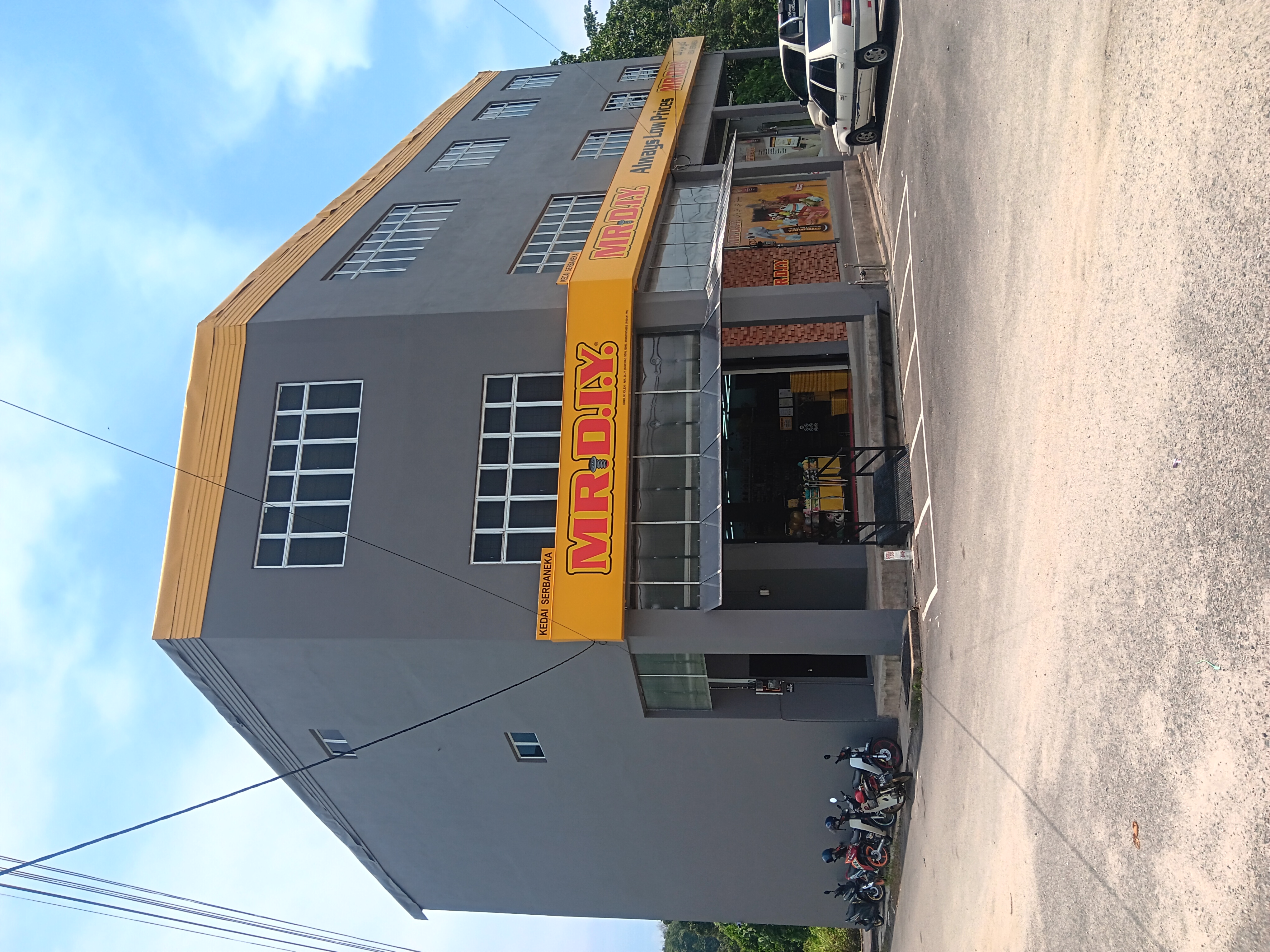 1085th Store Grand Opening Event at Mukim Tanggul, Hulu Terengganu